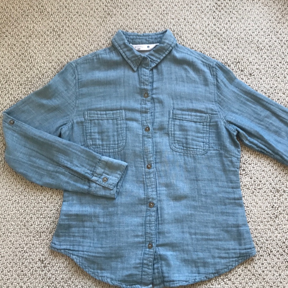 Soft 100% Cotton Button down
